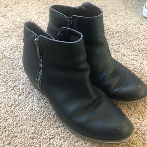 Ankle boots